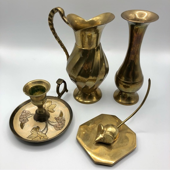 Collection of vintage brass items - Picture 1 of 12